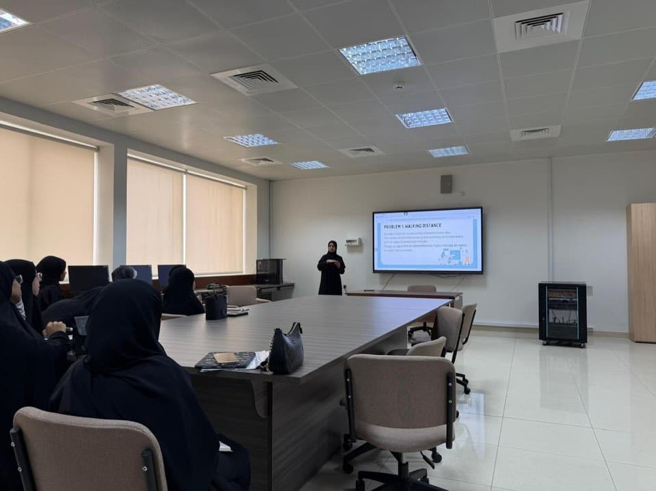 A problem-solving workshop presentation in the classroom